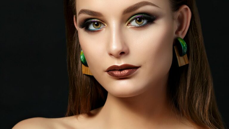 The-make-up-rules-I-love-to-break-and-so-can-you.jpg