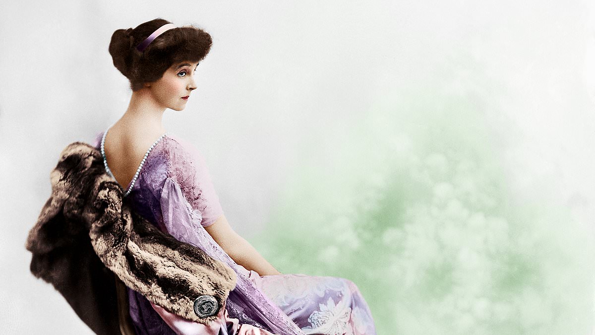 The-thrillingly-scandalous-lives-of-the-300-American-heiresses.jpg