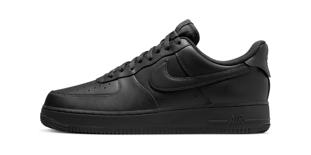 quotTriple-Blackquot-Hits-the-Nike-Air-Force-1-Low-EasyOn.jpg