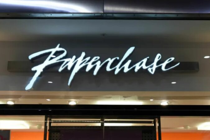 x27Why-did-no-one-tell-mex27-cry-shoppers-realising-you-can-still-buy-Paperchase-products-despite-all-134-branches-closing-The-Sun.jpg