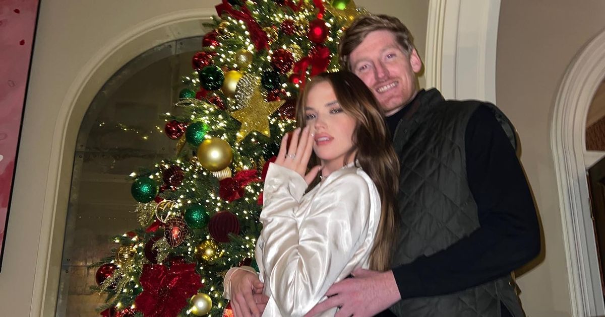 Abbey Clancys rarely-seen sister Elle engaged in sweetest proposal ...