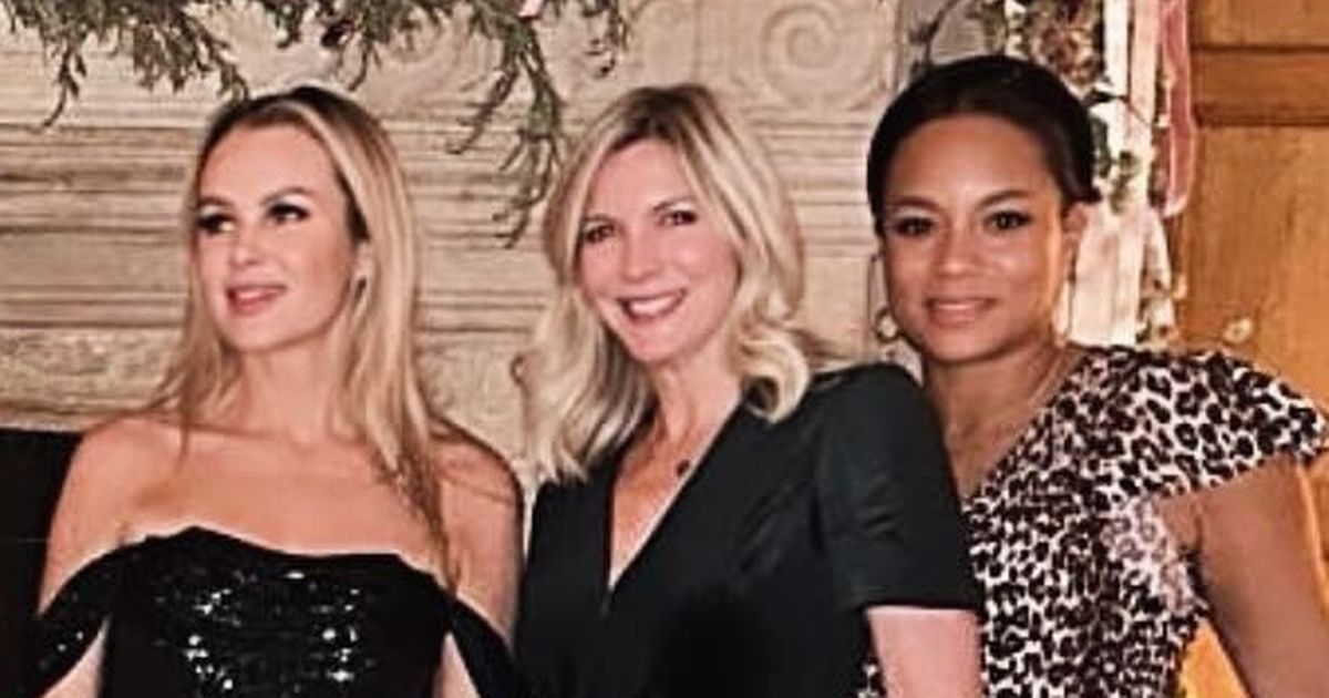 Amanda-Holden-wows-in-off-the-shoulder-look-on-trip-with-famous-friends.jpg