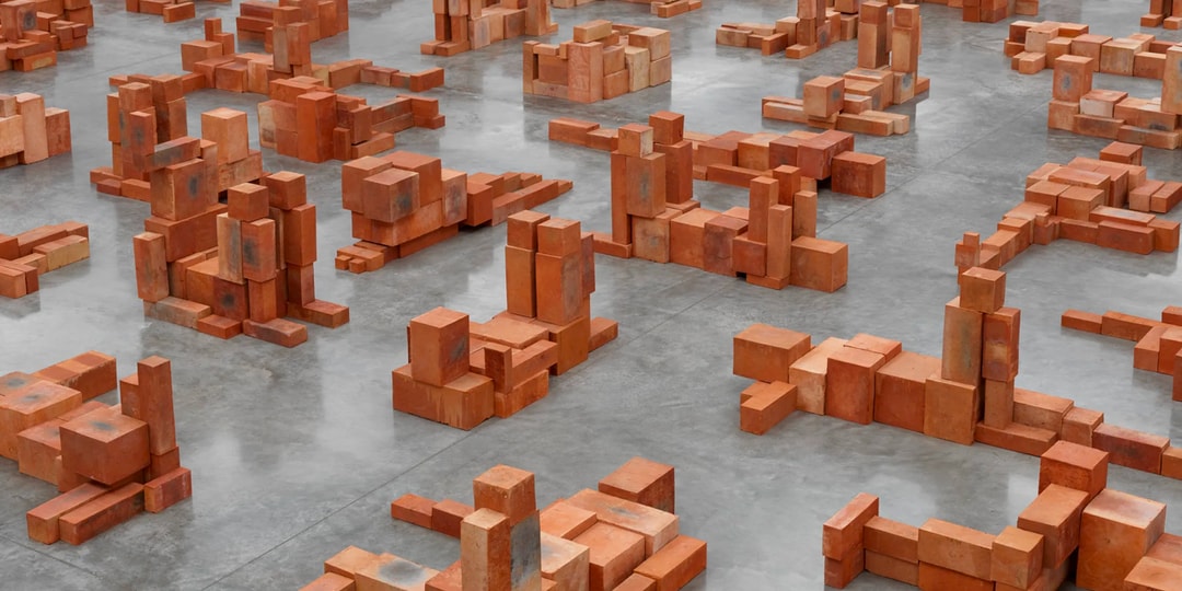 Antony-Gormley-Presents-an-Army-of-Geometric-Sculptures-at-White-Cube-London.jpg