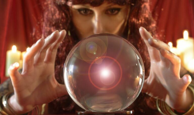 Astrologer-shares-biggest-piece-of-advice-to-each-zodiac-signs.jpg