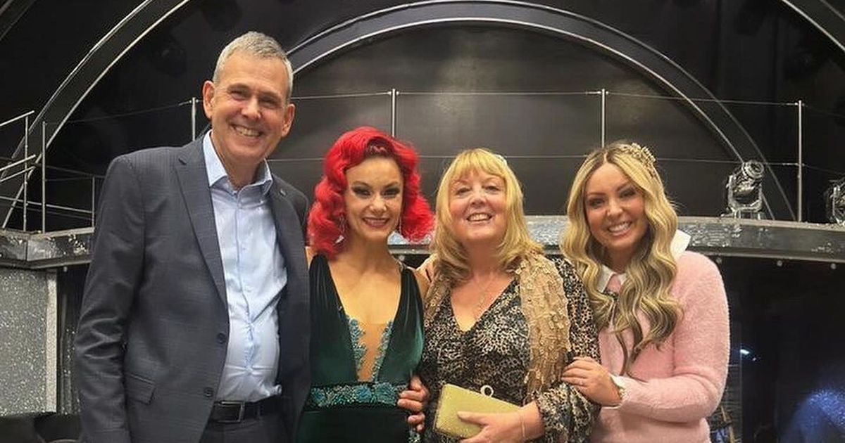 BBC-Strictlys-Dianne-Buswell-meets-Amy-Dowdens-dad-and-makes-sweetest-comparison.jpg