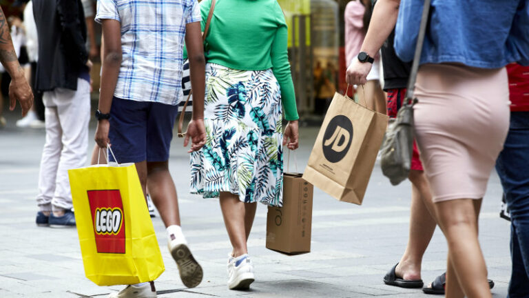 Borrowers-dodge-rate-rise-as-consumers-trade-down-to-save-cash.jpg