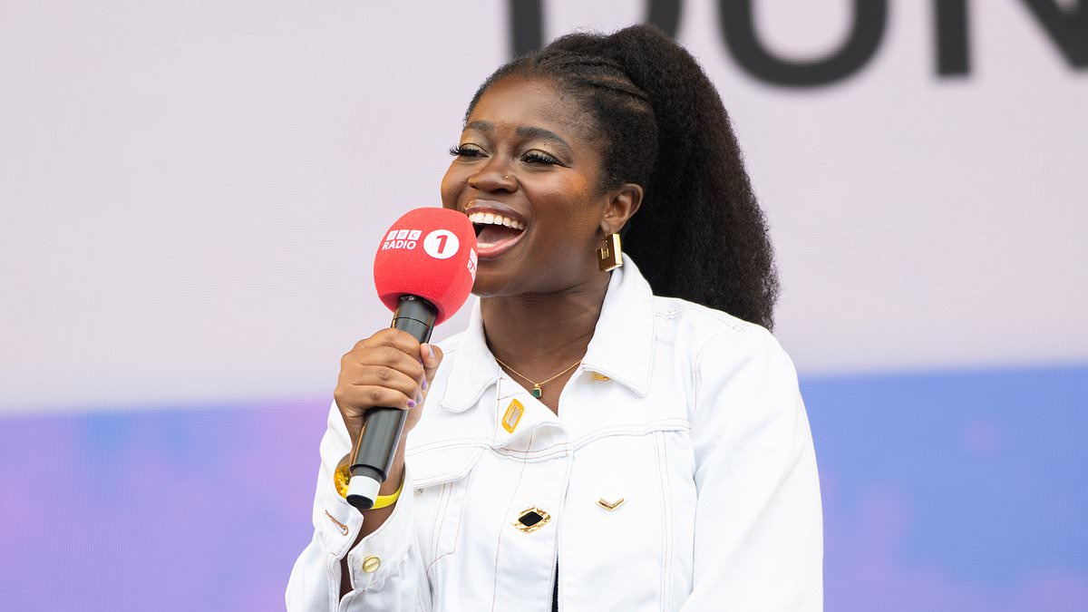Clara-Amfo-quits-BBC-Radio-show.jpg