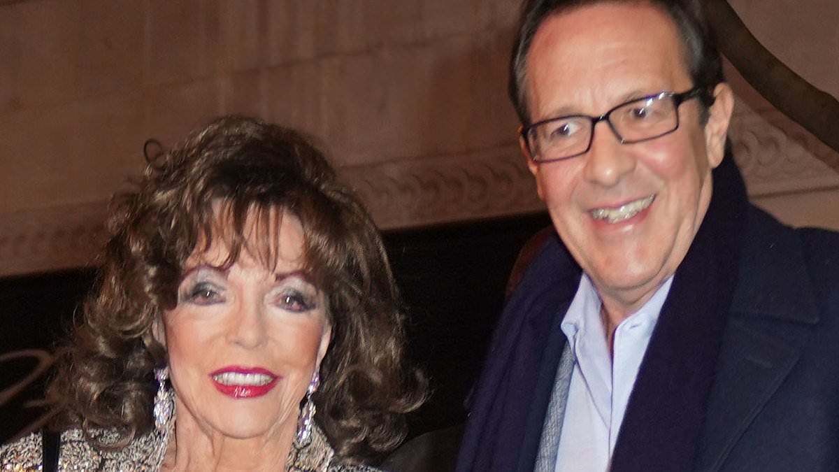 Dame-Joan-Collins-and-husband-Percy-Gibson-attend-Peter-Pan-show.jpg