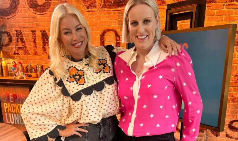 Denise-Van-Outen-sobbing-as-she-misses-out-on-last-day-on-Stephs-Packed-Lunch.jpg