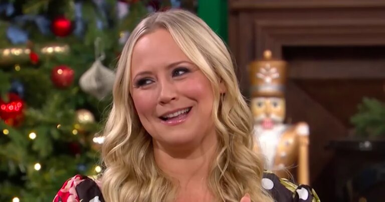 Emmerdale-Amy-Walsh-teases-Tracy-villain-twist-and-hints-at-explosive-Christmas.jpg