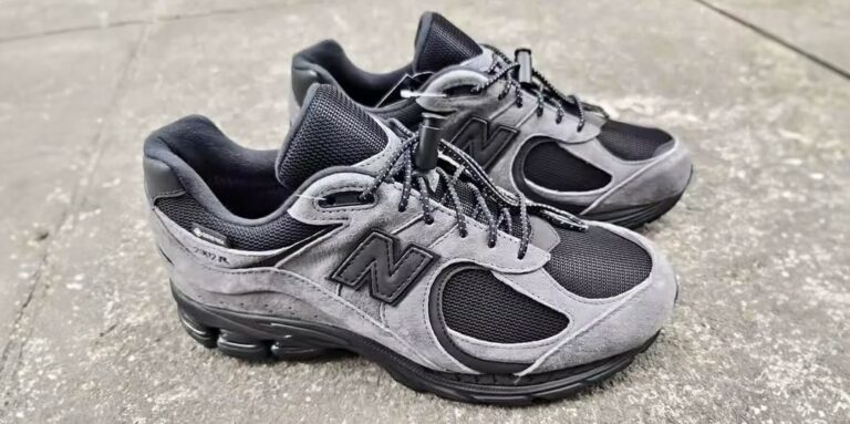 First-Look-at-the-JJJJound-x-New-Balance-2002R-GORE-TEX.jpg