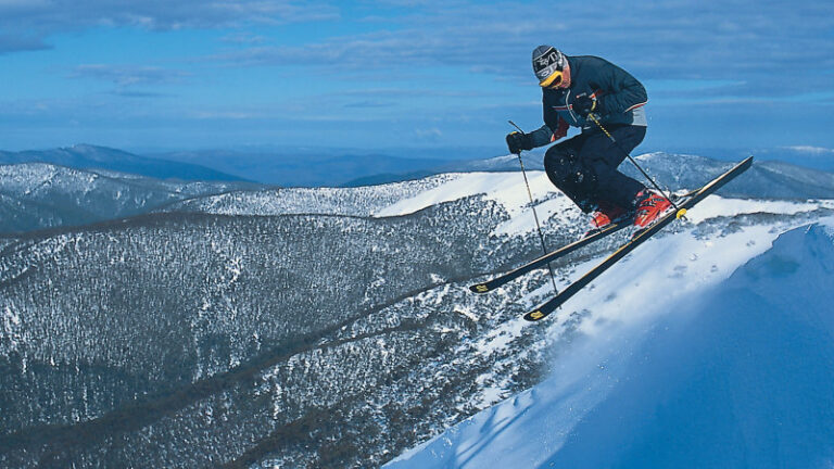 Forget-bucket-lists-this-is-the-secret-to-happiness.jpg
