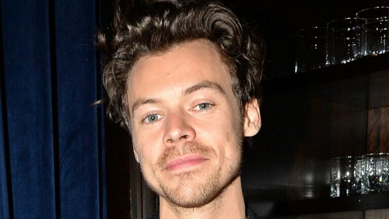 Harry-Styles-slammed-for-selling-aposoverpricedapos-candles.jpg