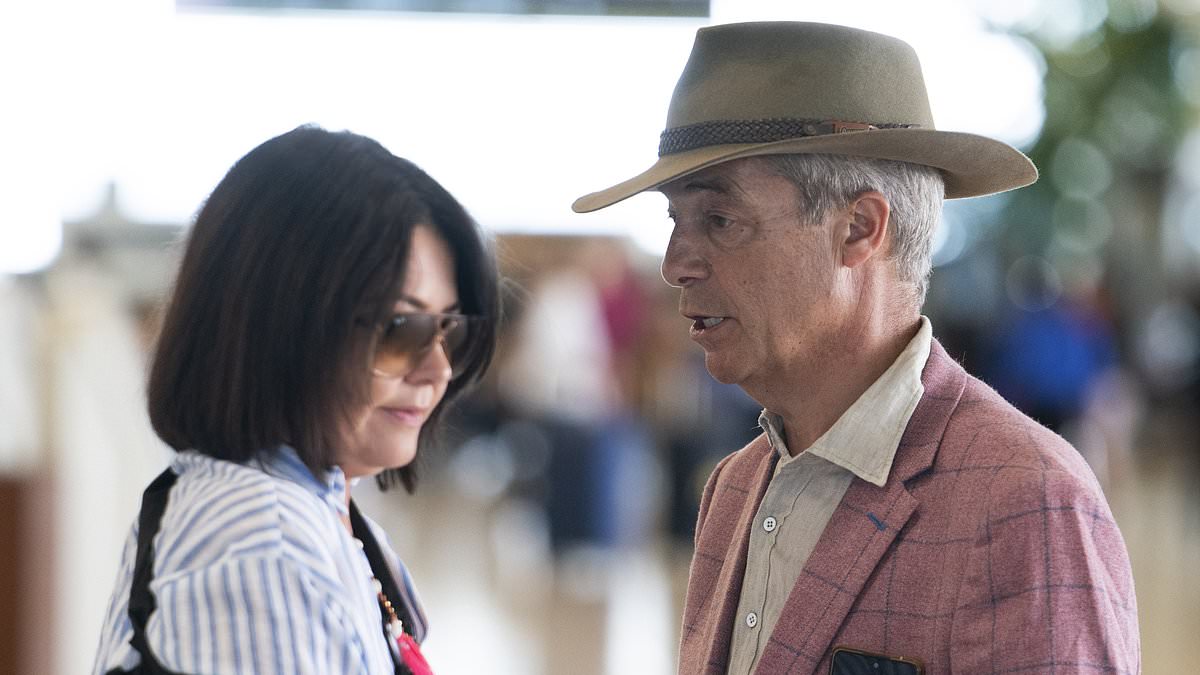 Im-A-Celebs-Nigel-Farage-and-his-girlfriend-Laure-Ferrari-jet-home.jpg