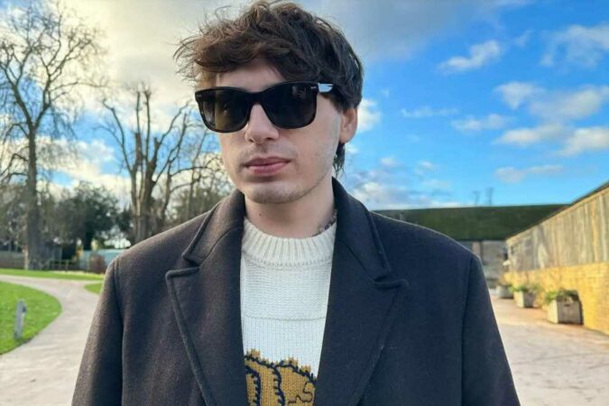 Inside-Big-Brother-stars-Jordan-and-Henrys-romantic-450-a-night-trip-at-lavish-hotel-in-the-Cotswolds-The-Sun.jpg