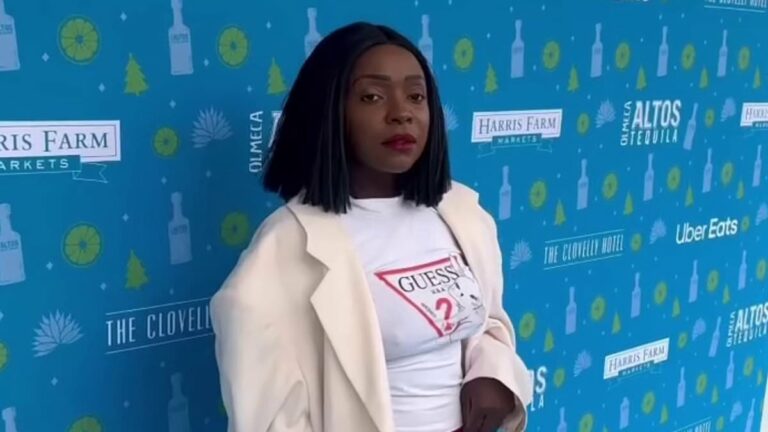 Is-this-the-most-outrageous-red-carpet-outfit-of-all-time.jpg