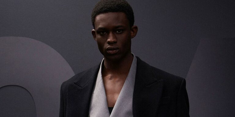 Its-the-Same-Old-Chic-With-Moschino-Pre-Fall-2024.jpg