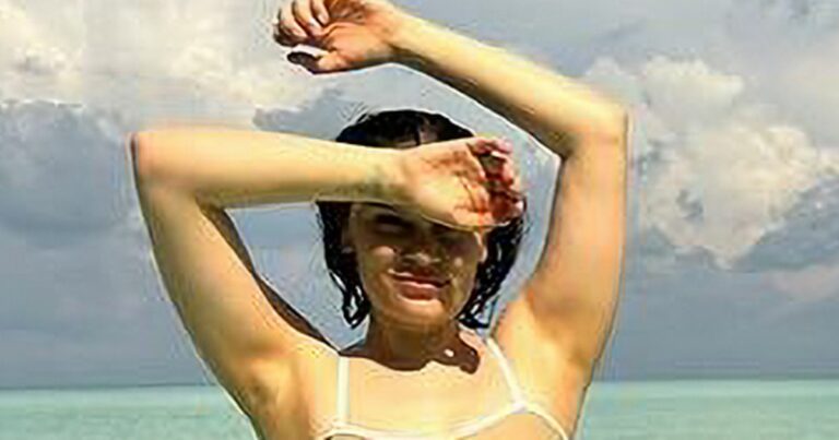 Jessie-J-wows-in-tiny-nude-bikini-just-six-months-after-giving-birth-to-baby-son.jpg