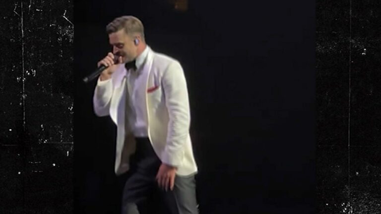 Justin-Timberlake-Addresses-Britney-Spears-Book-Drama-at-Vegas-Show.jpg