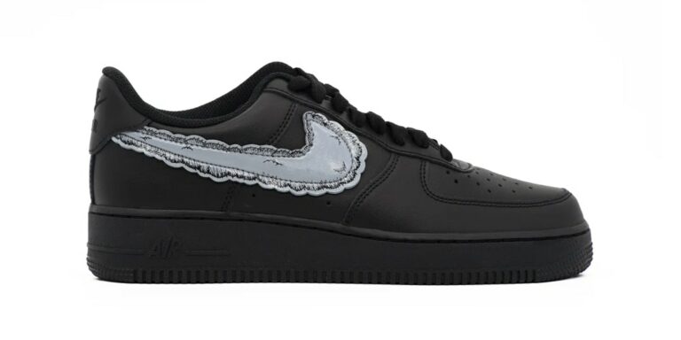 KAWS-Joins-Sky-High-Farm-and-Nike-to-Celebrate-10-Years-of-DSMNY.jpg