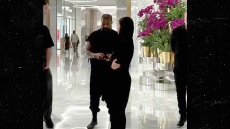 Kanye-West-and-Bianca-Censori-Make-Wonky-Shoe-Choice-at-Dubai-Mall.jpg
