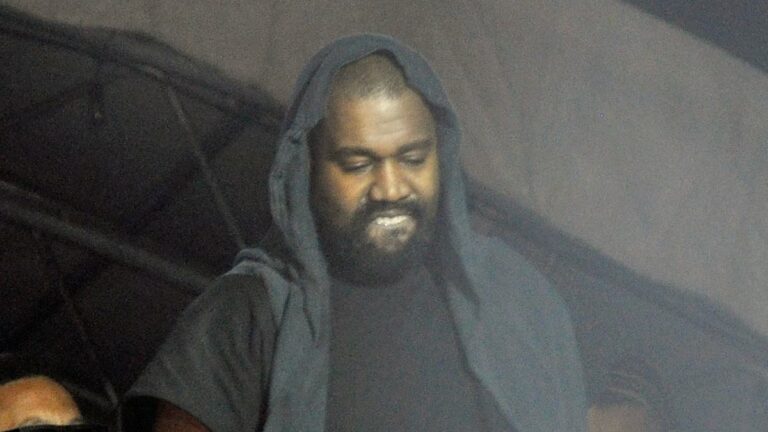 Kanye-West-raps-about-wanting-another-BABY-at-Las-Vegas-party.jpg