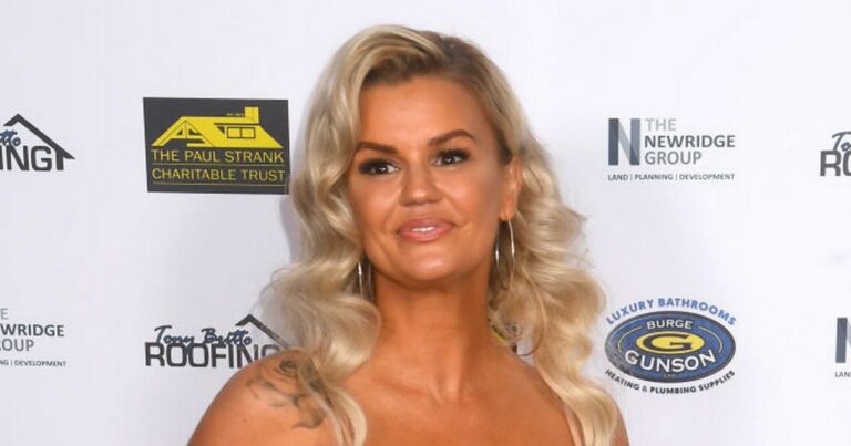 Kerry-Katona-feeling-down-as-shes-set-to-be-without-her-kids-at-Christmas.jpg