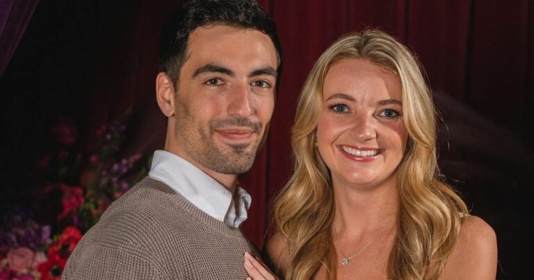 MAFS-Thomas-Kriaras-hints-hes-back-with-wife-Rozz-Darlington-in-cryptic-comment.jpg