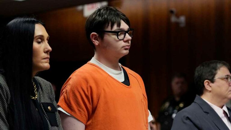 Michigan-School-Shooter-Ethan-Crumbley-Sentenced-To-Life-In-Prison.jpg