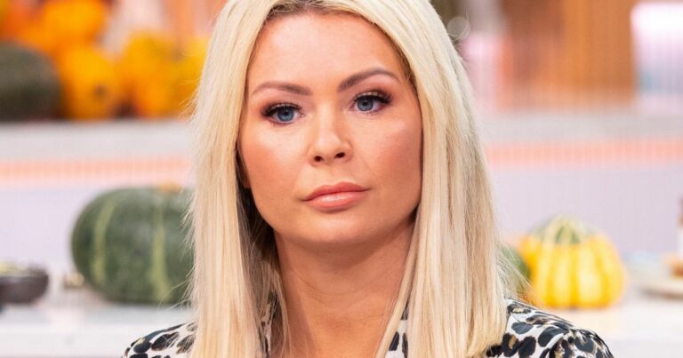 Page-3-icon-left-stranded-abroad-after-bitter-glamour-rivals-stole-her-passport.jpg