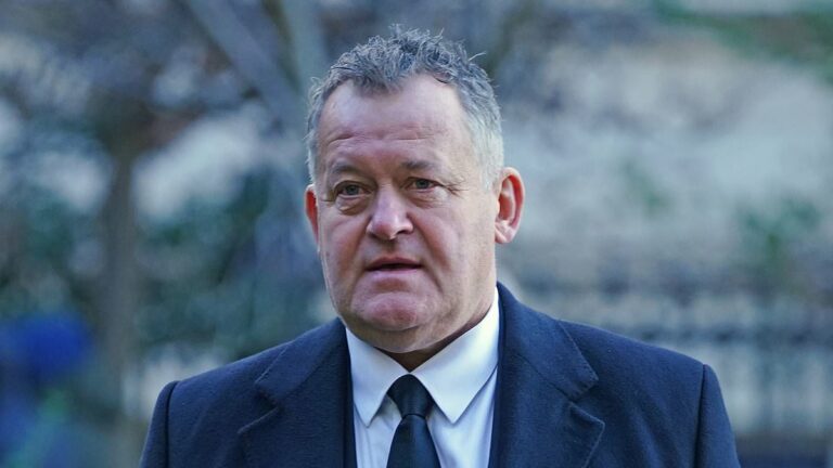 Paul-Burrell-reveals-Dean-Sullivanaposs-and-Princess-Diana-were-friends.jpg