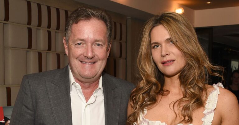 Piers-Morgan-left-fans-swooning-with-racy-topless-pic-of-wife-Celia-Walden.jpg