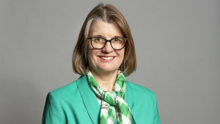 RACHEL-MACLEAN-We-Tories-know-what-a-woman-is-and-will-keep-saying-so.jpg