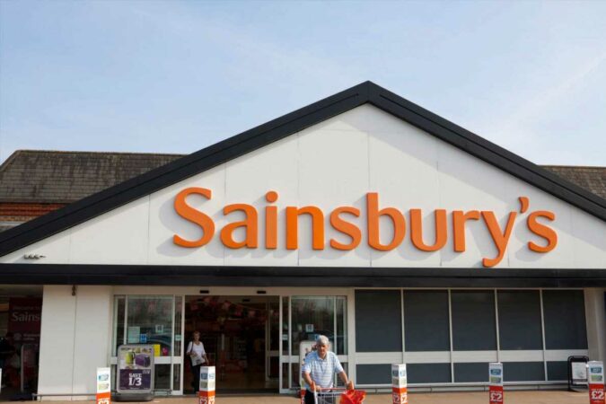 Sainsburyx27s-discontinues-Christmas-chocolates-x27that-were-JUST-like-Roses-amp-Quality-Streetx27-leaving-shoppers-gutted-The-Sun.jpg