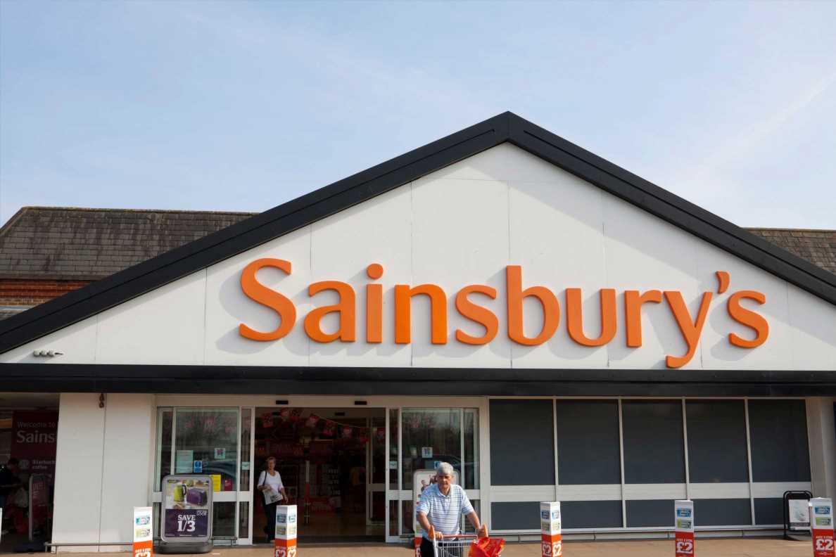 Sainsburyx27s-discontinues-Christmas-chocolates-x27that-were-JUST-like-Roses-amp-Quality-Streetx27-leaving-shoppers-gutted-The-Sun.jpg