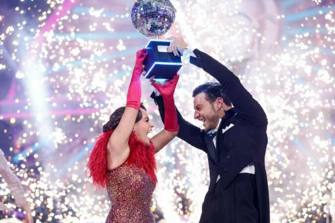 Strictly-Come-Dancing-fans-demand-huge-format-shake-up-for-2024-as-they-urge-bosses-to-‘kill-off-key-part-of-show-The-Sun.jpg