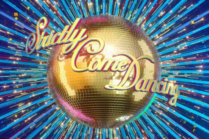 Strictly-Come-Dancing-fans-furious-as-favourite-couple-are-x27snubbedx27-by-judges-The-Sun.jpg