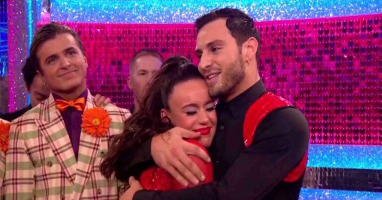 Strictlys-Ellie-Leach-says-shell-miss-Vito-Coppola-and-swoons-over-pro.jpg