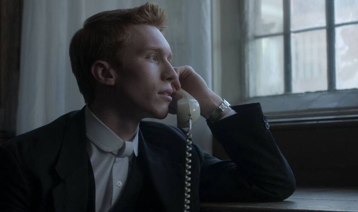 The-Crown-season-6-part-2-sees-Prince-Harry-actor-replaced.jpg