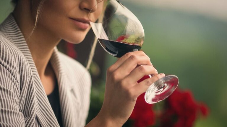 The-exact-type-of-wine-with-the-lowest-sugar-count-and-fewest-calories.jpg
