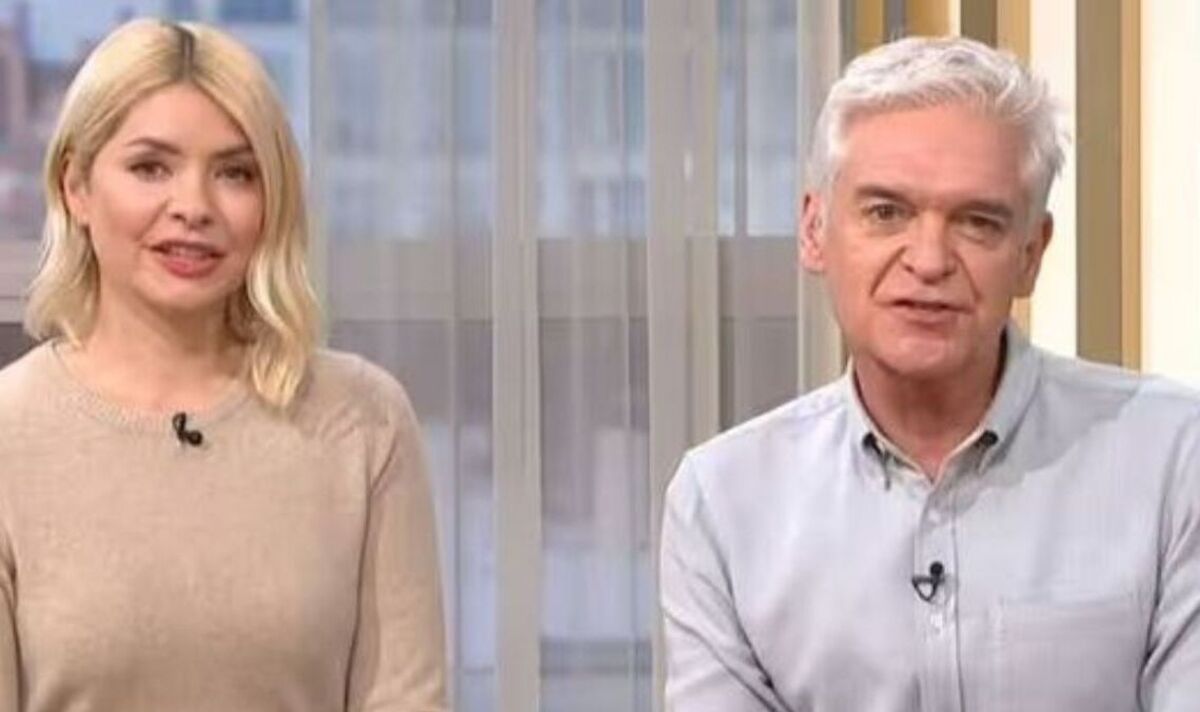 This-Morning-eyes-up-purer-than-pure-Holly-and-Phillip-replacements.jpg
