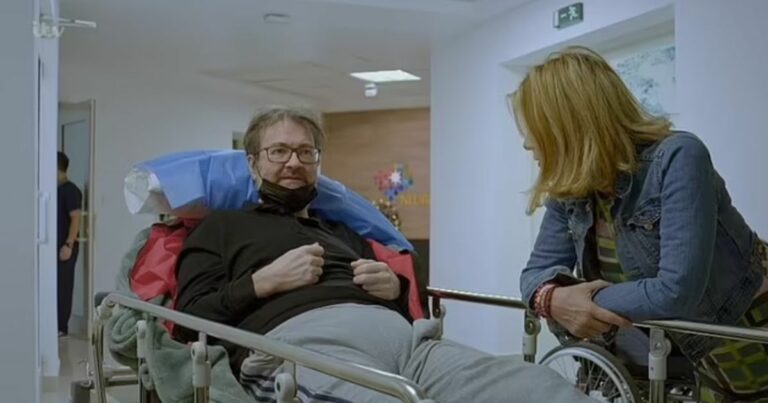 Timeline-of-Kate-Garraways-husband-Derek-Drapers-health-struggles-after-devastating-heart-attack.jpg