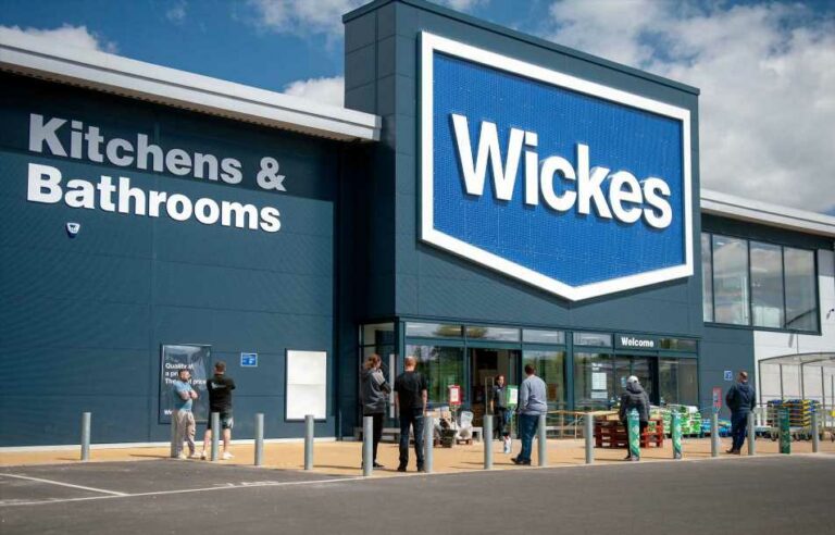 Wickes-Christmas-Day-2023-opening-times-What-time-are-stores-open-The-Sun.jpg